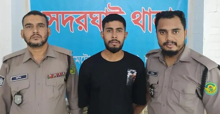 চট্টগ্রামে বিয়ের প্রলোভনে ধর্ষণ মামলার প্রধান আসামি গ্রেফতার