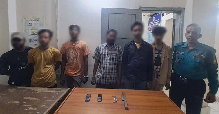 রাজধানীতে ডাকাতির প্রস্তুতি: অস্ত্র-প্রাইভেটকারসহ গ্রেফতার ৬