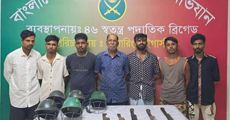 জেনেভা ক্যাম্পে গোয়েন্দাকর্মীর ওপর হামলা, গ্রেফতার ১১