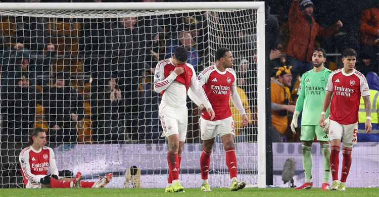 শিরোপা দৌড়ে আরো একবার বড় ধাক্কা খেলো আর্সেনাল