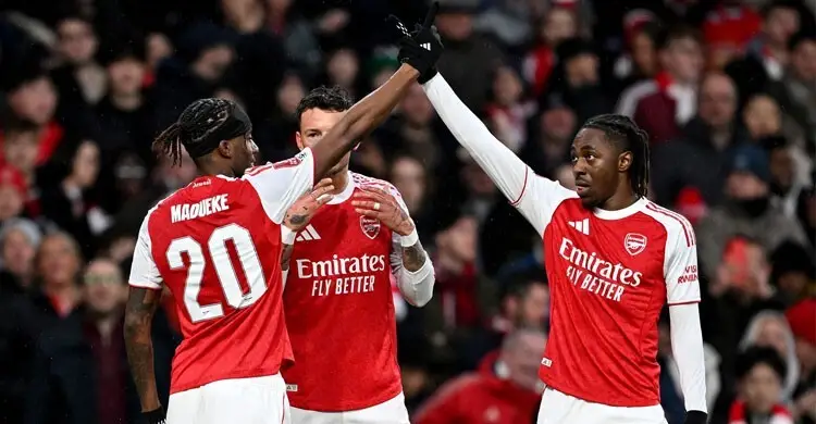 ৩০ মিনিটে উইগানের জালে চার গোল, পঞ্চম রাউন্ডে আর্সেনাল