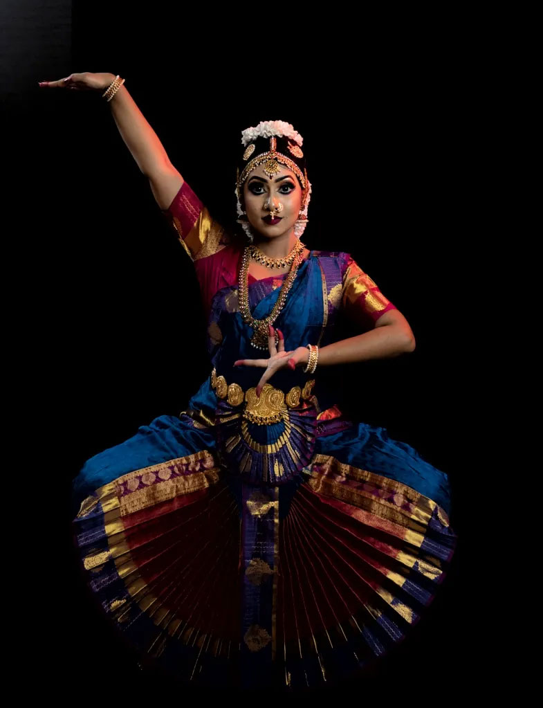 শিষ্যর &lsquo;রাষ্ট্রীয় সম্মান&rsquo; নিয়ে কটূক্তি, গুরুর বিবৃতি