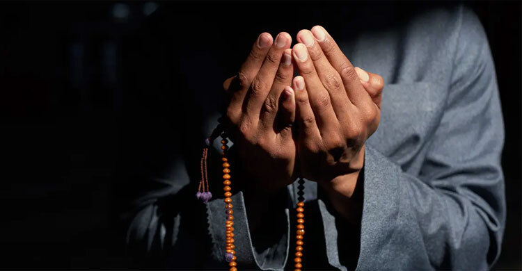 দারিদ্র্য থেকে মুক্তির ২ দোয়া