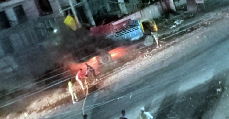 কেরানীগঞ্জে আস সুন্নাহ হলের সামনে মধ্যরাতে ককটেল বিস্ফোরণ