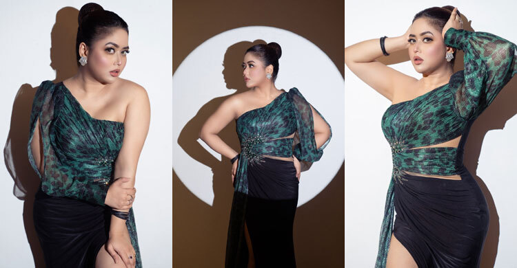 হাই থাই স্লিট থেকে ড্রামাটিক আই মেকআপে লাস্যময়ী ভাবনা