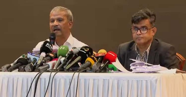 পলাতক আসামিরা জাতীয় নির্বাচনে অংশ নিতে পারবেন না: আইন উপদেষ্টা