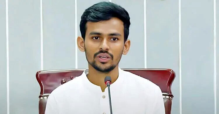 ট্রাইব্যুনালে সাক্ষ্য দিচ্ছেন উপদেষ্টা আসিফ মাহমুদ