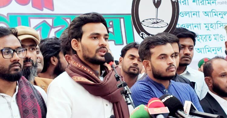 রক্ত দিয়ে হলেও কমিটমেন্ট রক্ষা করেছি: আসিফ মাহমুদ