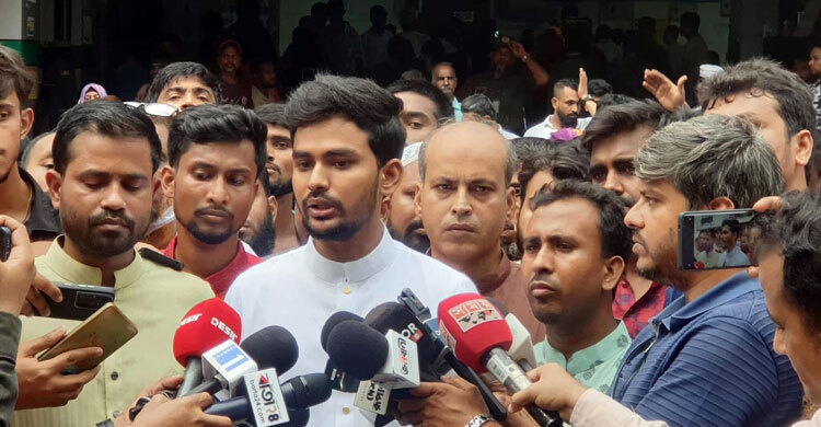 নুরের ওপর হামলায় জড়িতদের বিচার হবে: আসিফ মাহমুদ