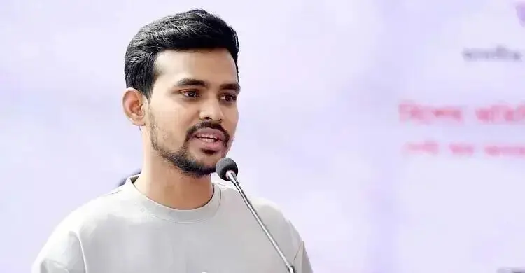 ক্যাম্পাসগুলোতে সন্ত্রাস-দখলদারির রাজনীতি ফিরে আসছে: আসিফ মাহমুদ