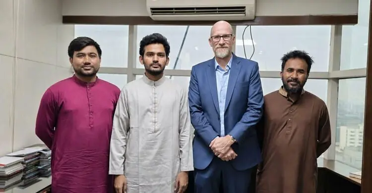 আসিফ মাহমুদের সঙ্গে মার্কিন কূটনীতিকের সাক্ষাৎ