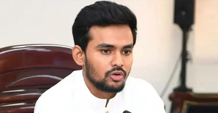 ১১ হাজার কোটি টাকা পাচারের অভিযোগ নিয়ে ফেসবুক লাইভে আসবেন আসিফ মাহমুদ