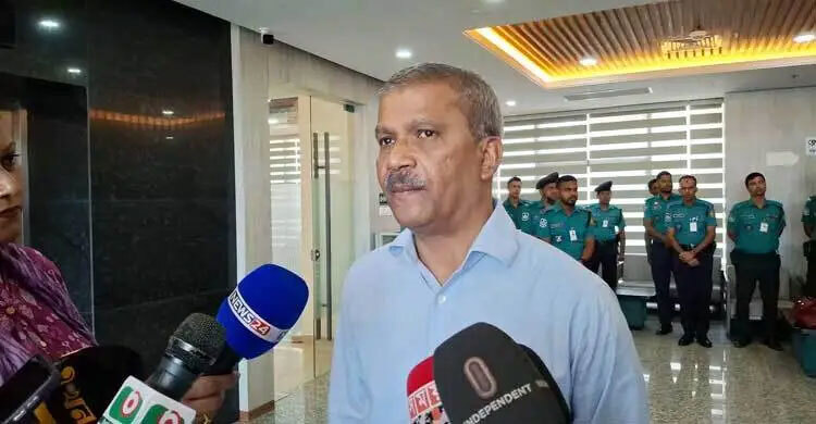 গণভোটে হ্যাঁ বা না-এর পক্ষে বলার অধিকার সবার আছে