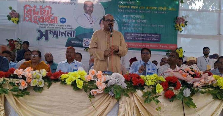 শিক্ষকতা ছাড়া অন্য পেশায় শ্রদ্ধা ও ভক্তি বিরল: আসলাম চৌধুরী