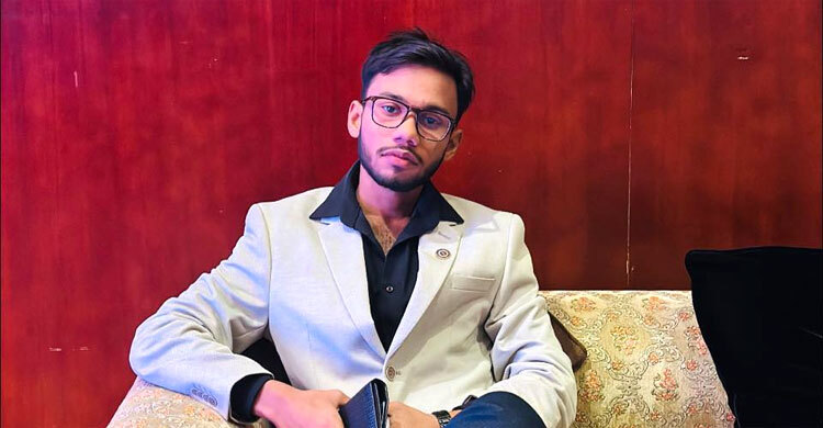 হোস্টেল থেকে কলেজছাত্রের ঝুলন্ত মরদেহ উদ্ধার