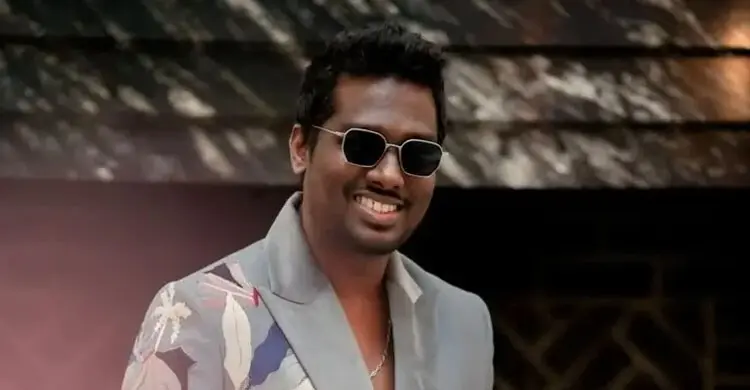 সুখবর দিলেন শাহরুখের ‘জওয়ান’ সিনেমার নির্মাতা অ্যাটলি