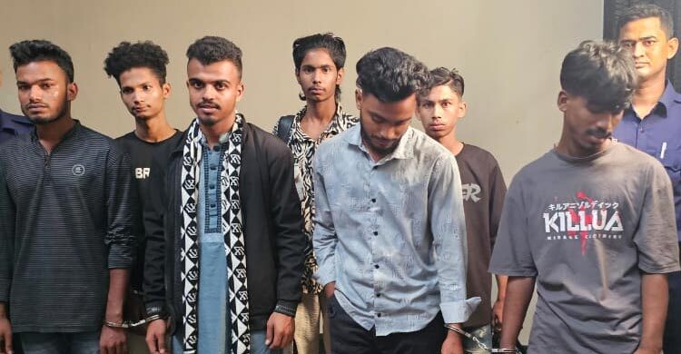 শেখ হাসিনার রায় ঘোষণাকে কেন্দ্র করে নাশকতার চেষ্টাকালে গ্রেফতার ৯