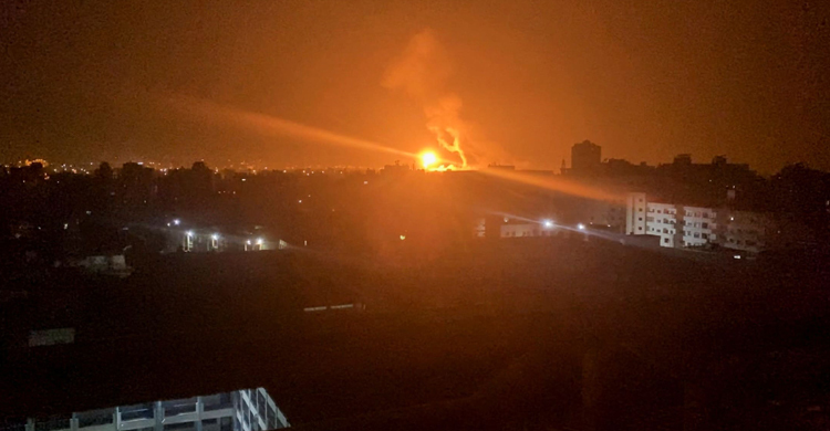 ইসরায়েলি হামলায় একই পরিবারের অর্ধশতাধিক নিহত