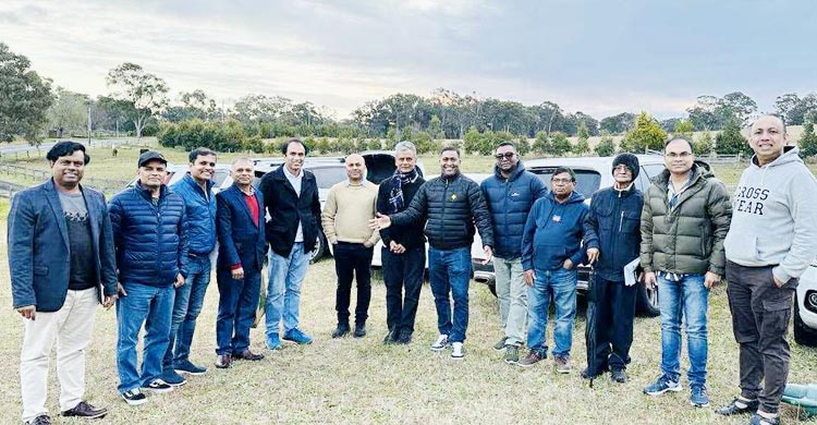 জগন্নাথ হল অ্যালামনাই অস্ট্রেলিয়ার সভাপতি নিকেশ সম্পাদক কমল