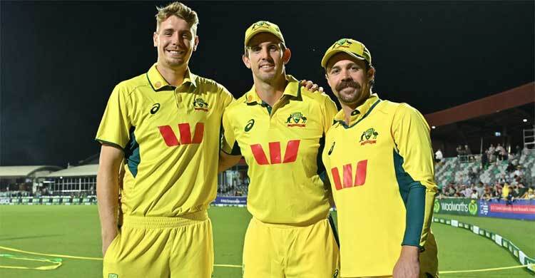 দক্ষিণ আফ্রিকাকে বিশাল ব্যবধানে হারিয়ে রেকর্ড অস্ট্রেলিয়ার