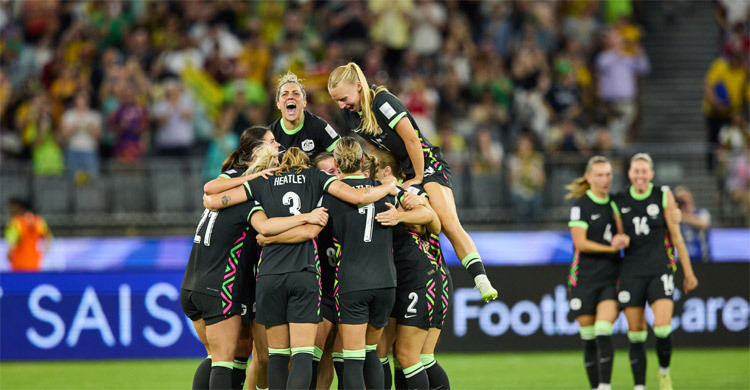 Australia beat China to reach Women’s Asian Cup final