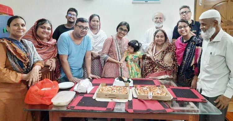 একজন মায়াবতীর গল্প 