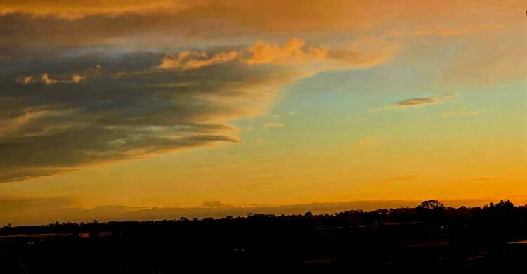 গোধূলি বেলা