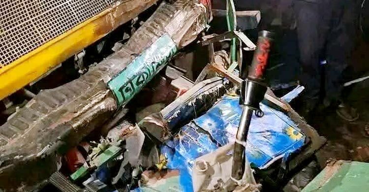 4 killed in Gazipur road crash