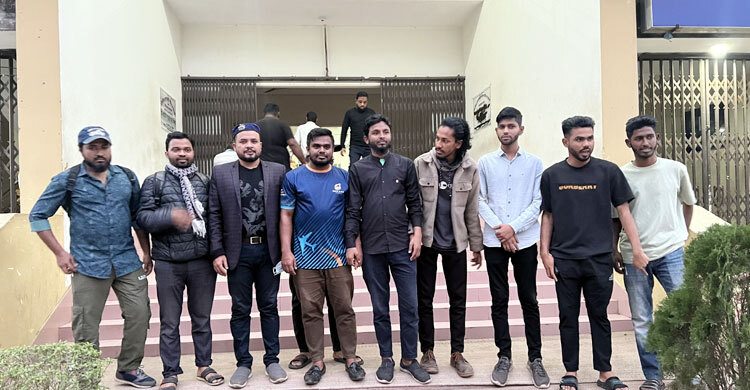 বার নির্বাচনে সভাপতি পদে আ’লীগ নেতা, ছাত্র-জনতার আলটিমেটাম