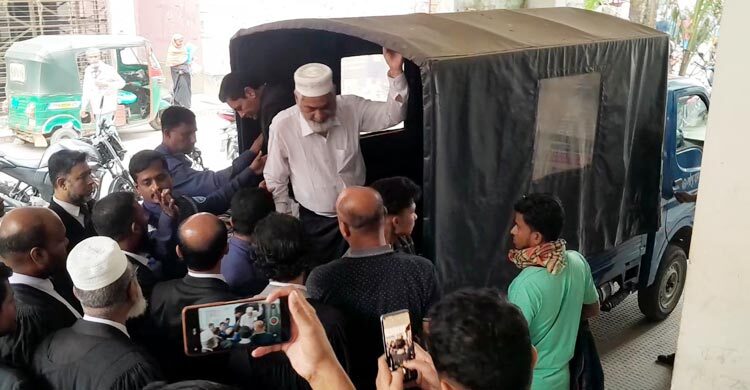 হত্যা মামলায় আওয়ামীপন্থি দুই আইনজীবী গ্রেফতার, আতঙ্কে বাকিরা