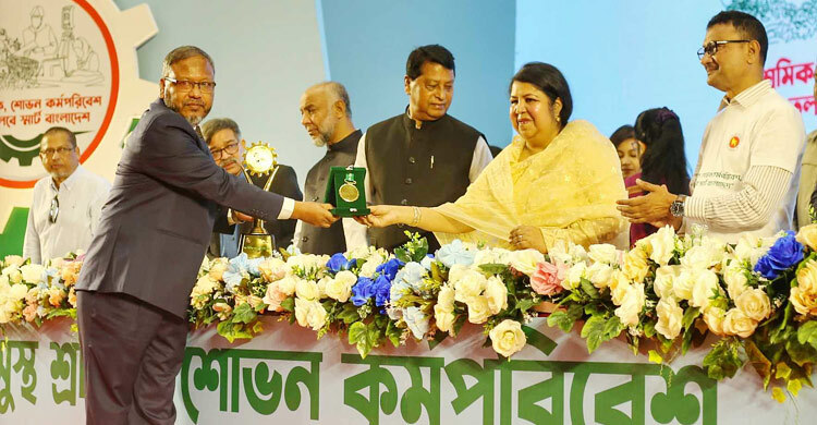 গ্রিন ফ্যাক্টরি পুরস্কার পেলো বঙ্গ বিল্ডিংসহ ২৯ প্রতিষ্ঠান