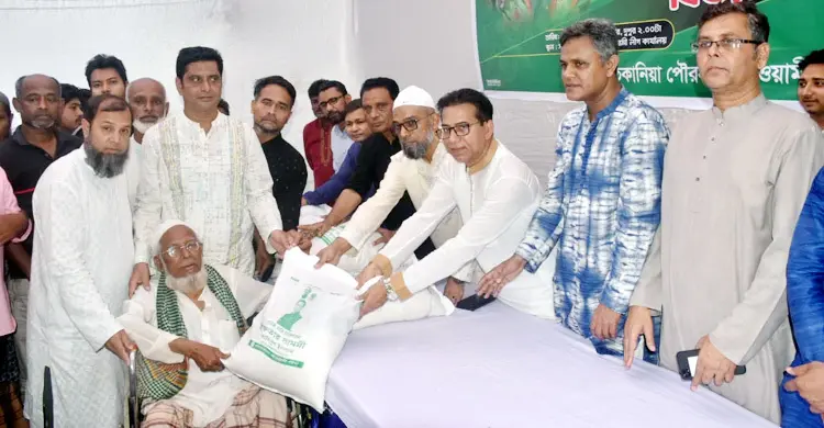 দুর্যোগ-দুর্বিপাকে আওয়ামী লীগই জনগণের পাশে থাকে: আমিনুল