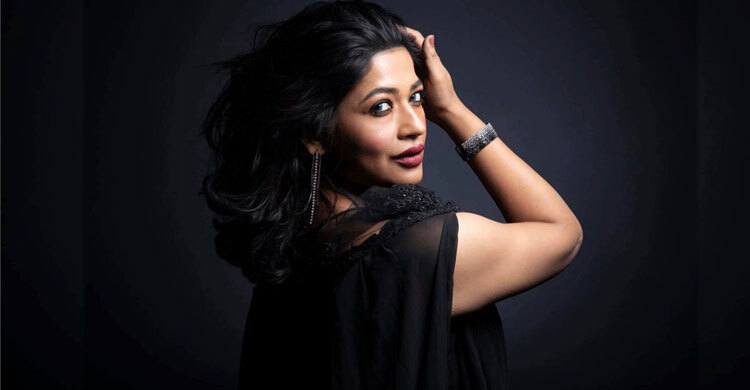 সমাজ আমাকে সবচেয়ে ‘খারাপ নারী’ বলে চিহ্নিত করেছে: বাঁধন