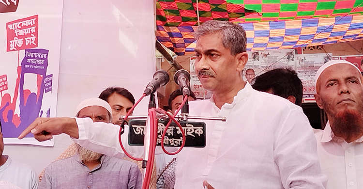 সরকারের পতন ছাড়া ঘরে ফিরে যাবো না: এ্যানি