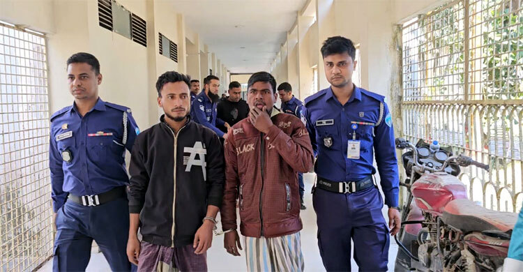 বান্দরবানে মানবপাচার চক্রের সদস্য কারাগারে