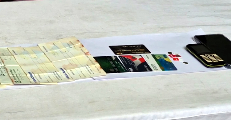 তারেক রহমানের চাচাতো ভাই সেজে প্রতারণা, হাতিয়ে নিতেন লাখ লাখ টাকা