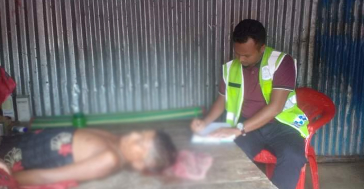 পুকুরে গোসল শেষে সবাই পাড়ে উঠলেও জীবন উঠলো রক্তাক্ত লাশ হয়ে