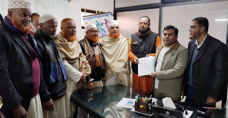 স্বতন্ত্র প্রার্থী হিসেবে মনোনয়ন নিলেন বিএনপি নেতা বাদশাহ