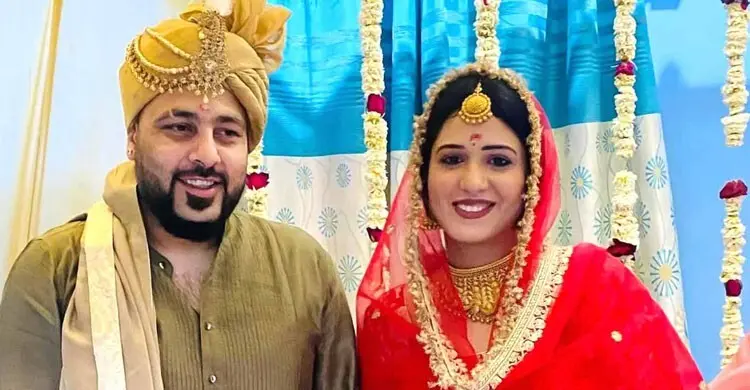 বাদশাকে ভালোবেসে প্রতারিত ঈশা? নিজেই জানলেন অভিনেত্রী