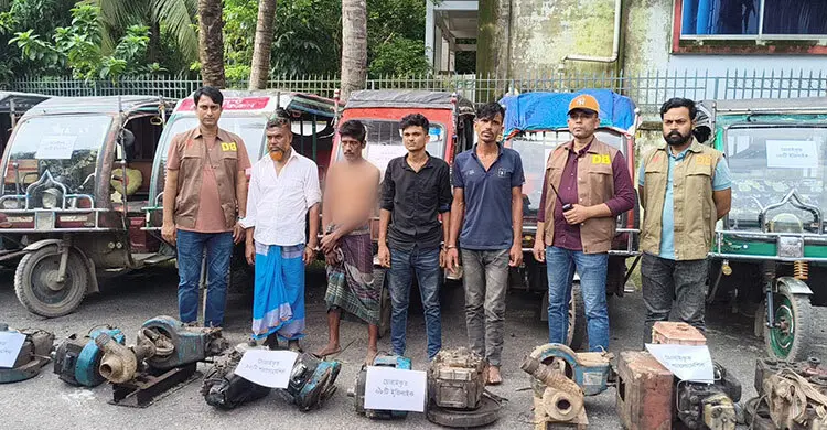বাগেরহাটে ইজিবাইক চোর সিন্ডিকেটের ৪ সদস্য গ্রেফতার