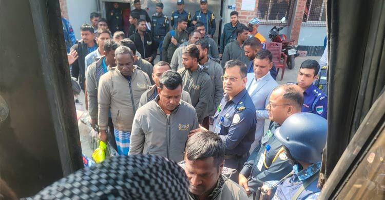 প্রায় ৩ মাস পর মুক্তি পেলেন ২৩ ভারতীয় জেলে