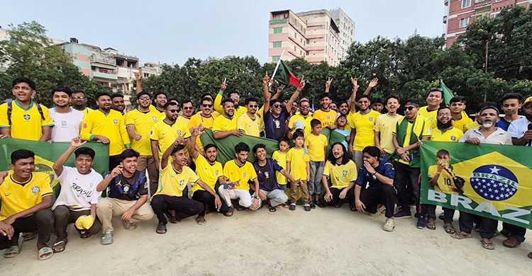 বগুড়ায় ব্রাজিল-আর্জেন্টিনার সম্প্রীতির র‌্যালি