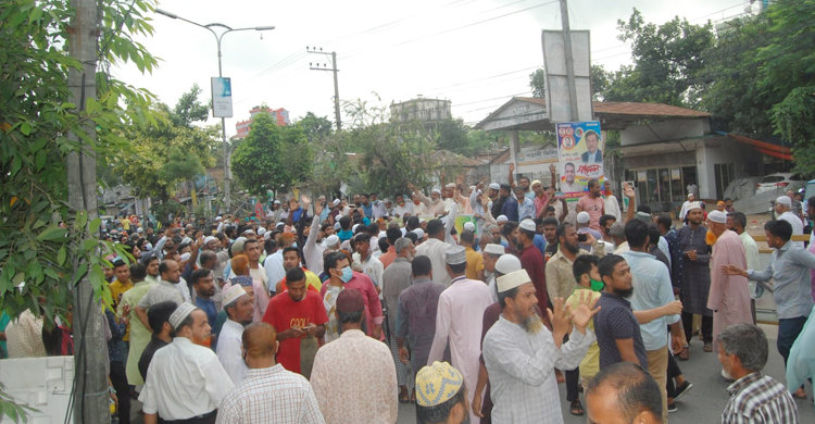 বগুড়ায় জামায়াতের ঝটিকা মিছিল