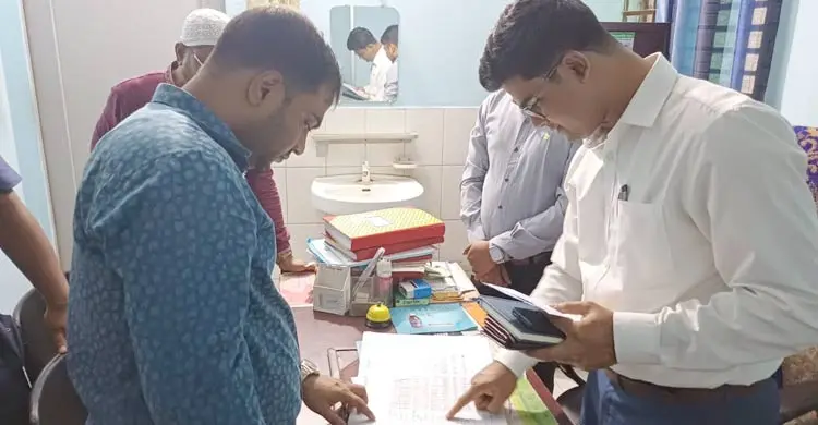 বগুড়ায় ভুয়া চিকিৎসকসহ ক্লিনিককে জরিমানা