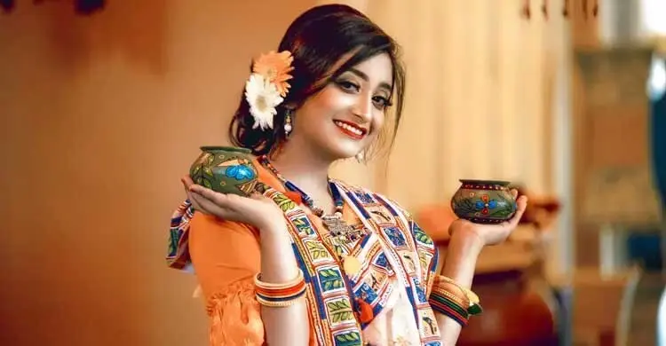 মাত্র কয়েক ধাপে হয়ে যান বৈশাখী সুন্দরী