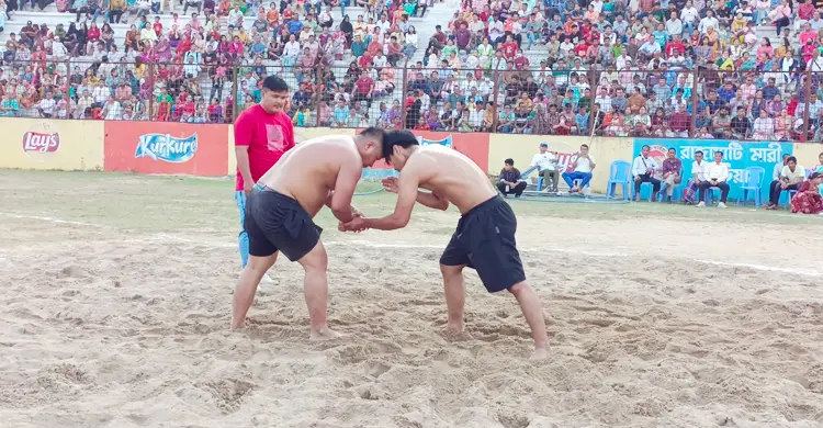 রাঙ্গামাটিতে বলি খেলায় চ্যাম্পিয়ন দিপু দেওয়ান