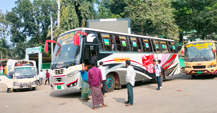 বান্দরবানে রাতেও বন্ধ থাকবে দূরপাল্লার বাস চলাচল