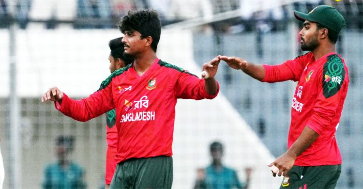 পাকিস্তানকে গুটিয়ে দুই রেকর্ড বাংলাদেশের