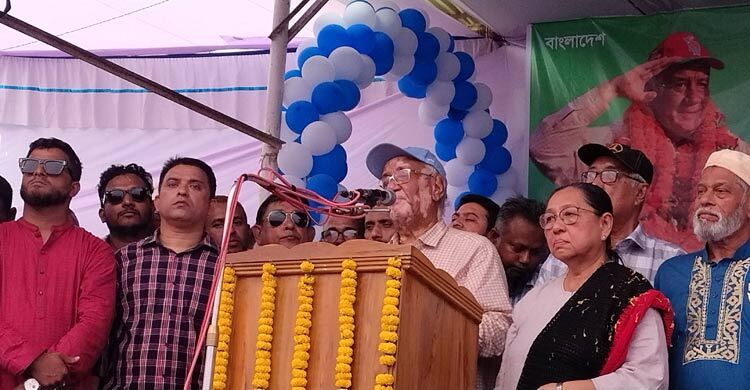 সর্বপ্রথম পানি সমস্যার সমাধান করবো: সাচিং প্রু জেরী