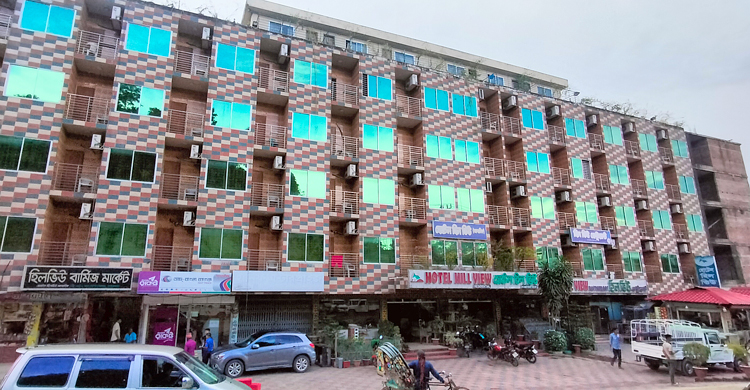 বান্দরবানে আবাসিক হোটেলে আগাম বুকিংয়ের হিড়িক